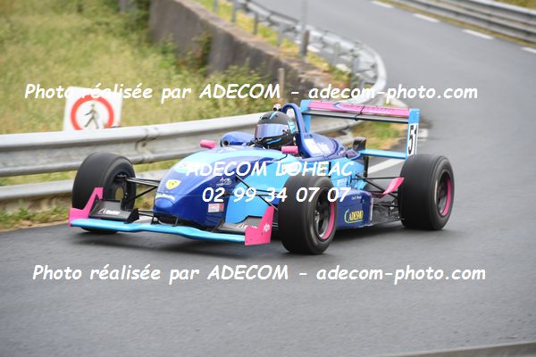 http://v2.adecom-photo.com/images//6.COURSE DE COTE/2022/5_LA_POMMERAYE_2022/BEZINAUD_David/79A_4960.JPG